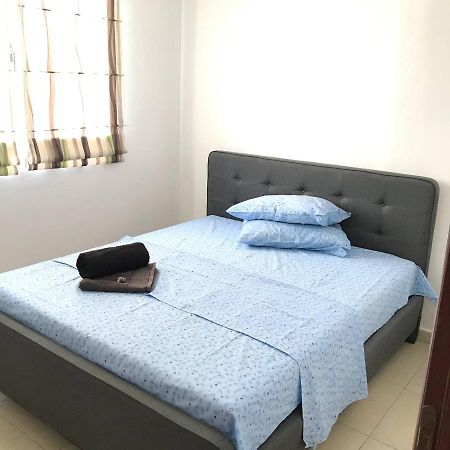 Apartaments Sunny Дуррес Екстер'єр фото